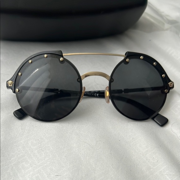 Black Designer Sunglasses